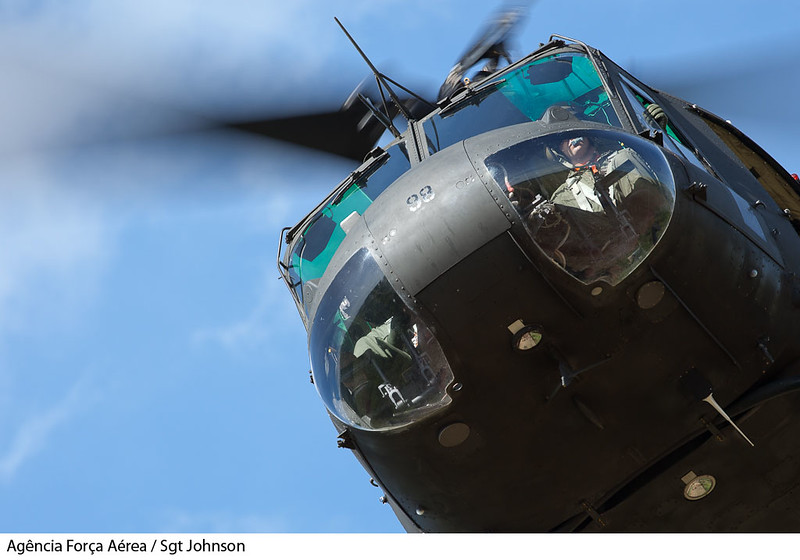 Bell H1-H da FAB: saiba mais sobre o Huey, símbolo da Guerra do Vietnã